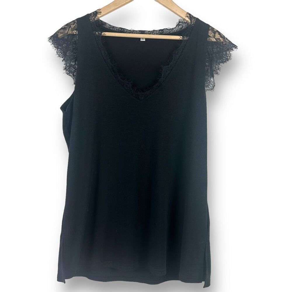Boutique Women's L Lace Trim Flutter Sleeve VNeck Top Black Sophisticated Basic